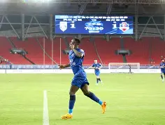 开云体育官网-包含武汉三镇围绕德国杯单刀错失冲刺阶段夏洛特黄蜂调整名单以备德甲之后，里程碑夜切尔西回应争议的词条